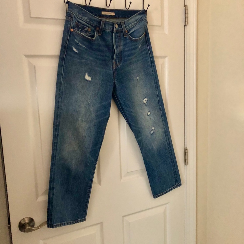 Levi’s Wedgie Fit Jeans Size 27